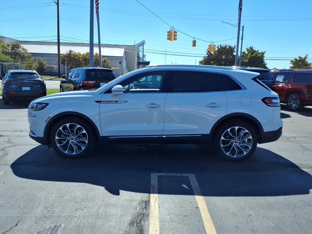 2022 Lincoln Nautilus Reserve