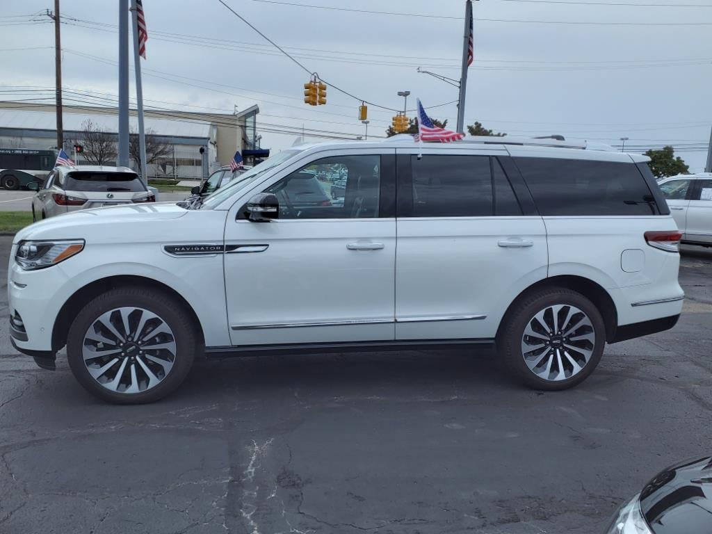 2023 Lincoln Navigator Reserve