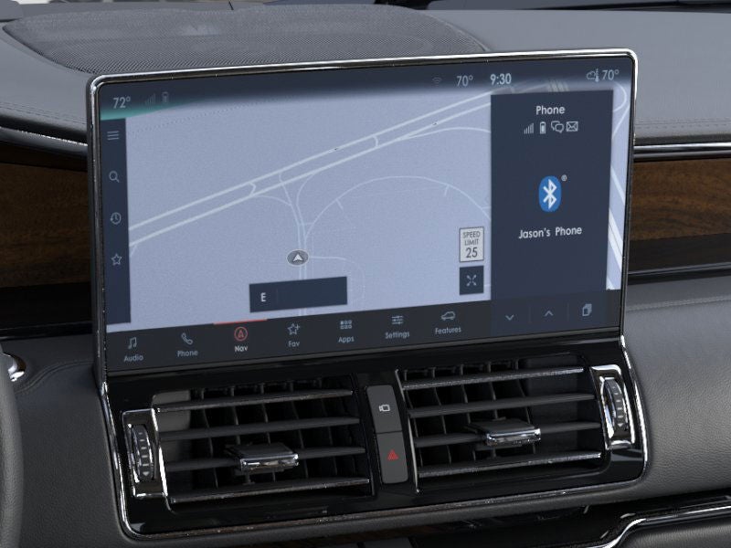 2022 Lincoln Navigator Standard