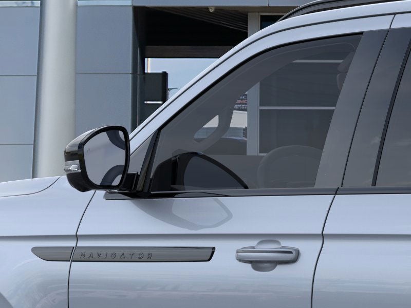 2025 Lincoln Navigator Reserve-L