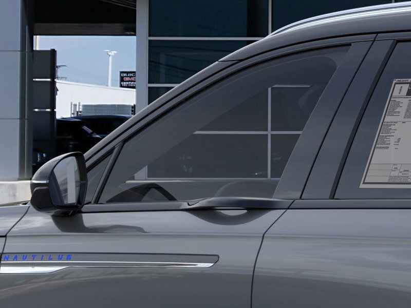 2025 Lincoln Nautilus Reserve