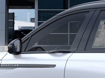 2025 Lincoln Nautilus Reserve