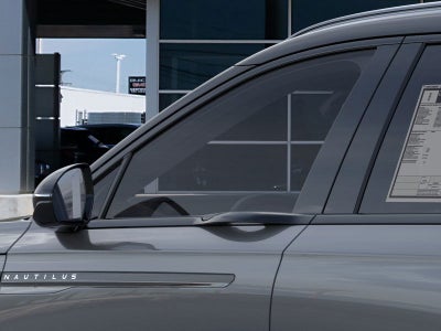 2025 Lincoln Nautilus Reserve