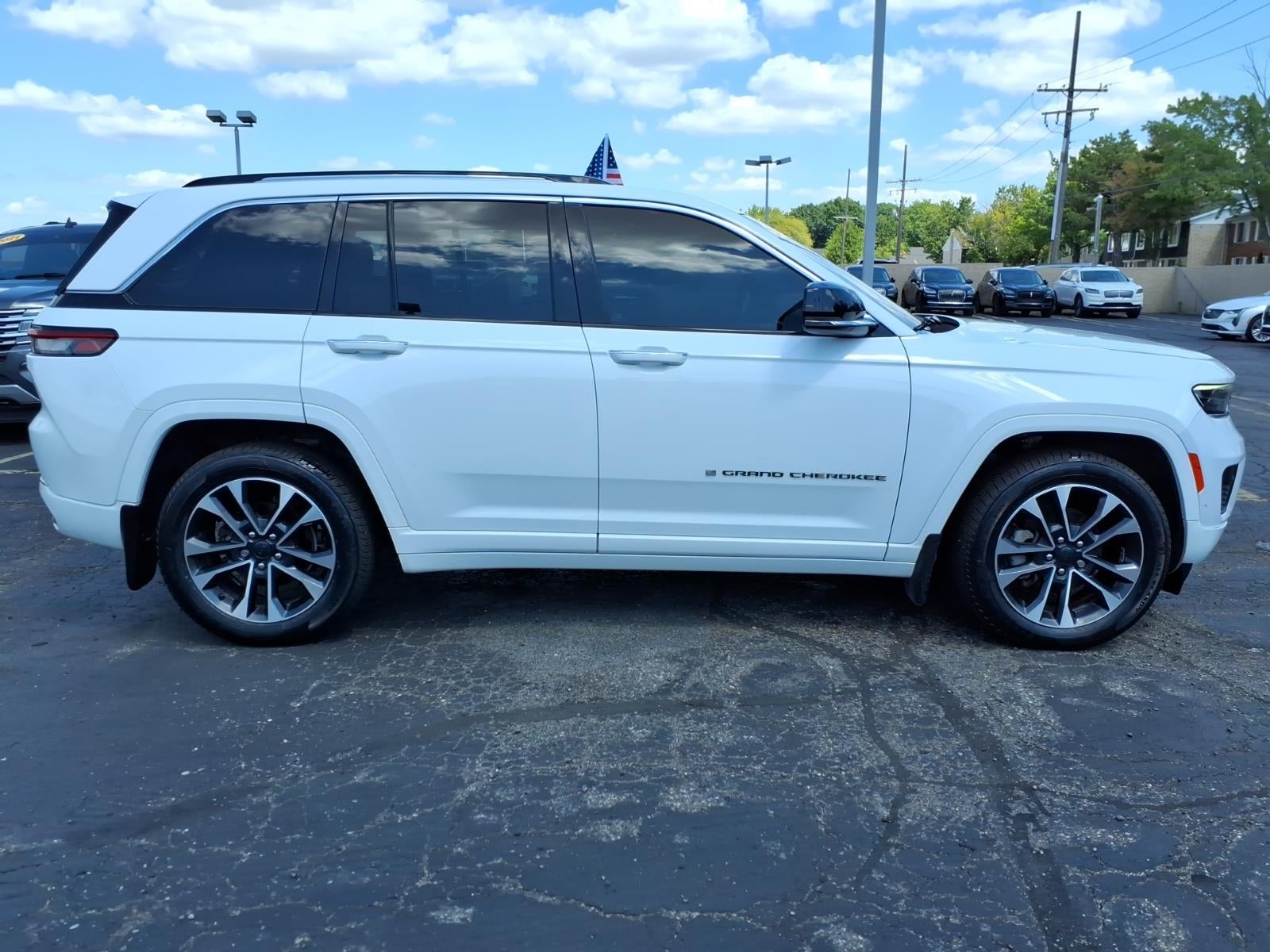 2022 Jeep Grand Cherokee Overland