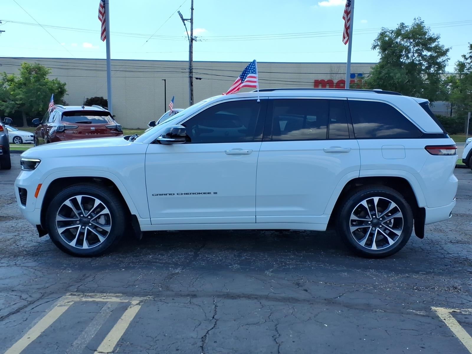2022 Jeep Grand Cherokee Overland
