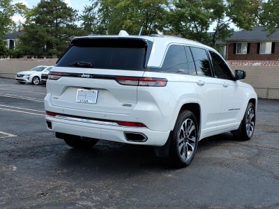 2022 Jeep Grand Cherokee Overland