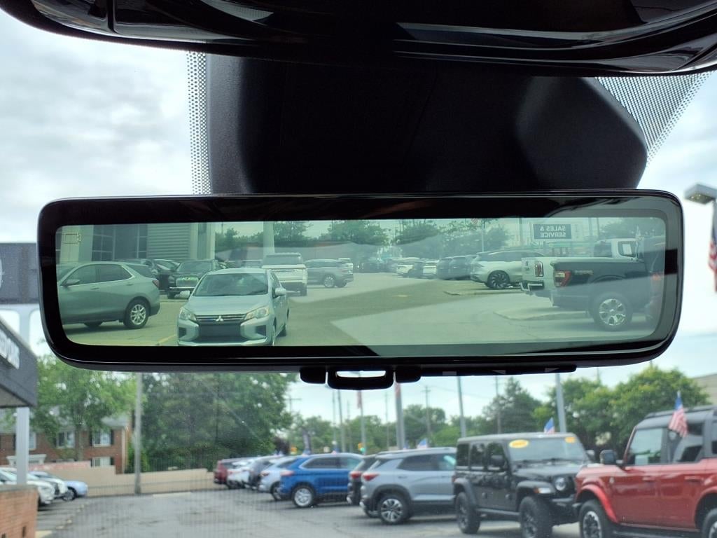 2023 Jeep Grand Cherokee Summit