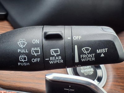 2023 Jeep Grand Cherokee Summit