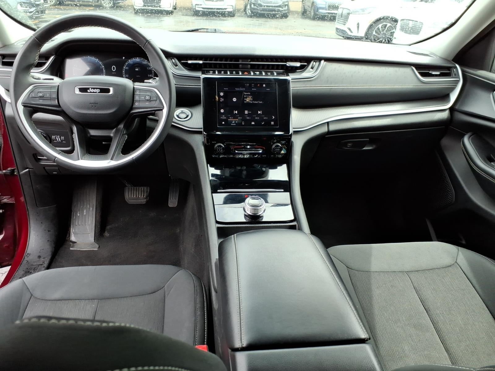 2023 Jeep Grand Cherokee L Laredo