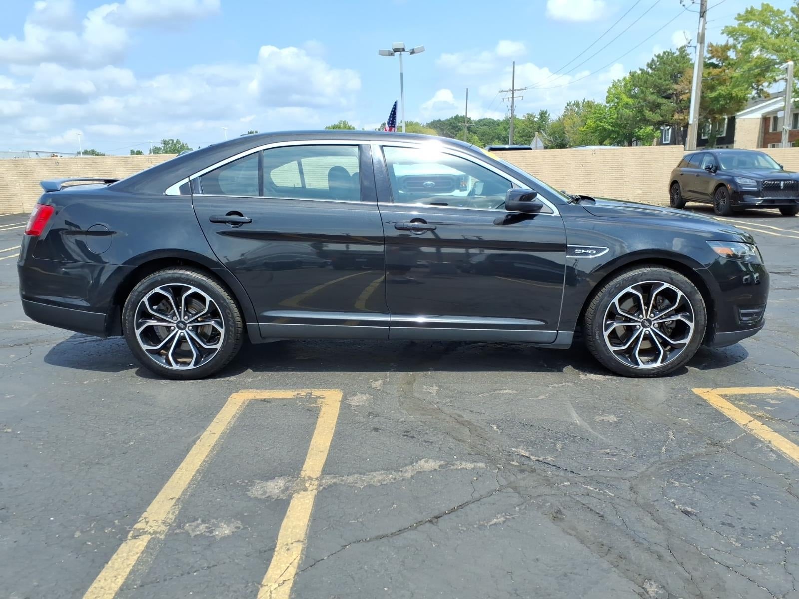 2015 Ford Taurus SHO