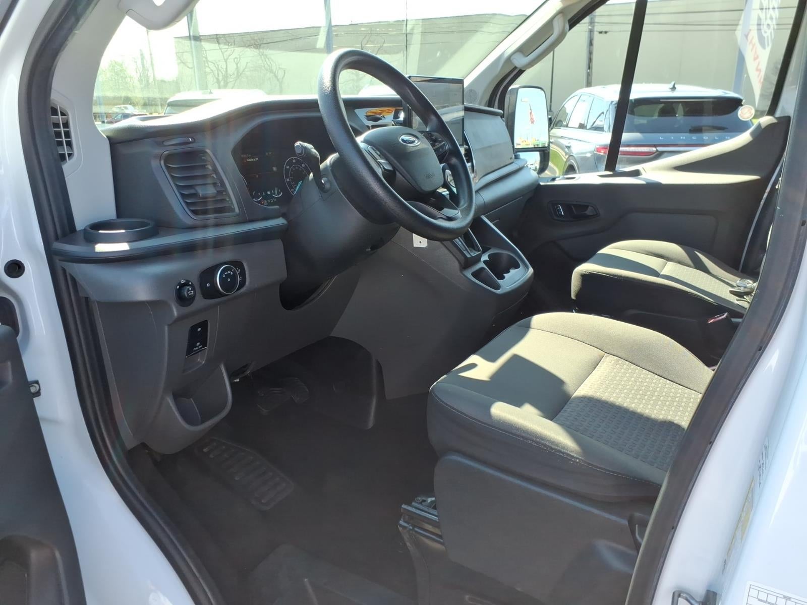 2024 Ford Transit-350 XLT