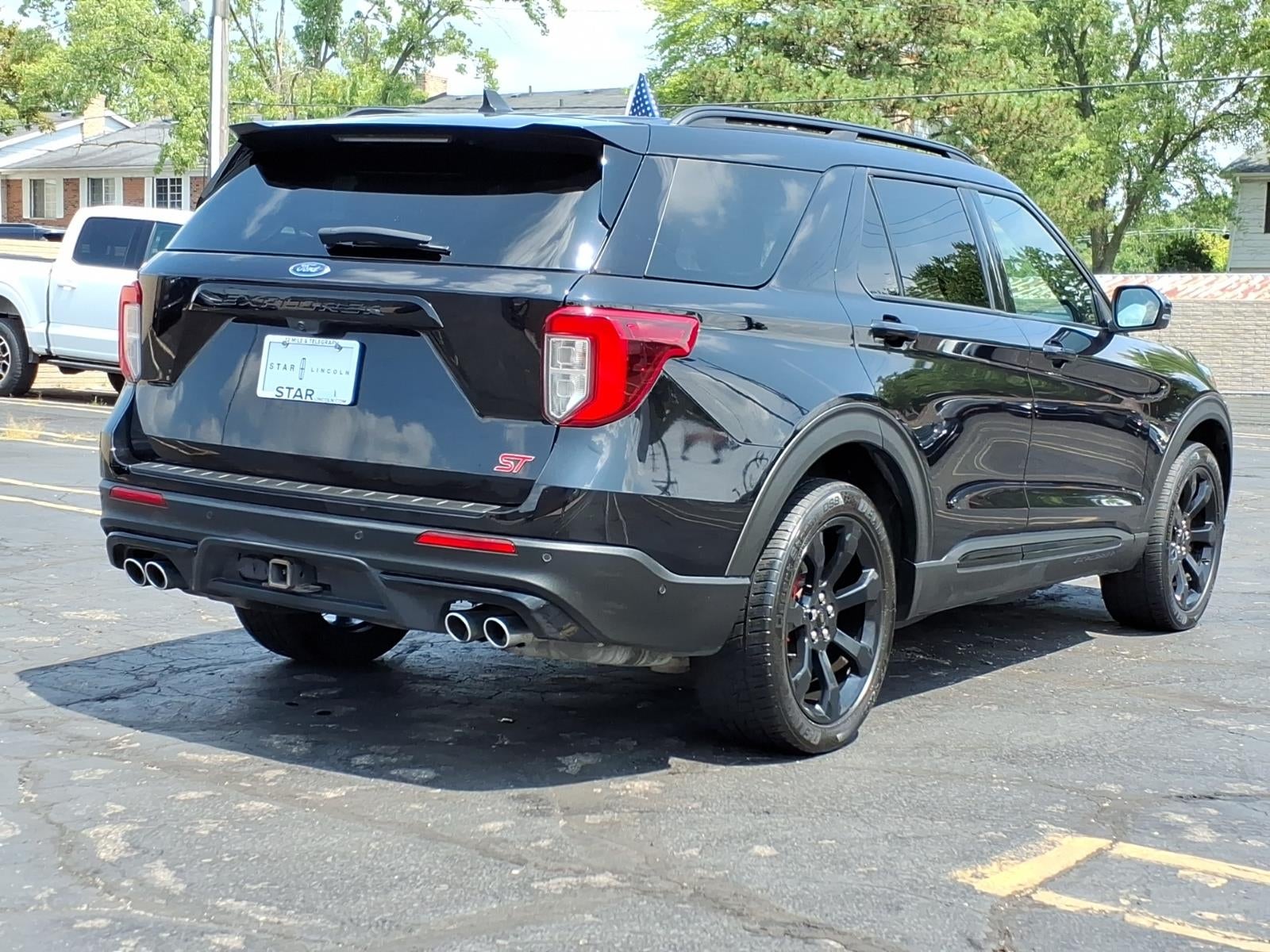 2022 Ford Explorer ST