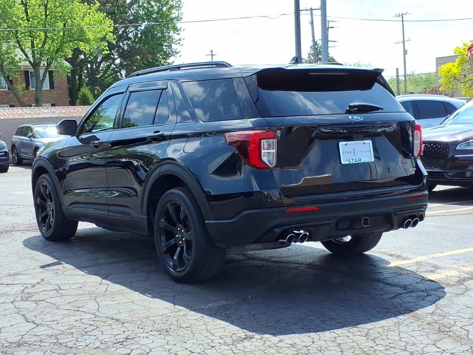 2020 Ford Explorer ST