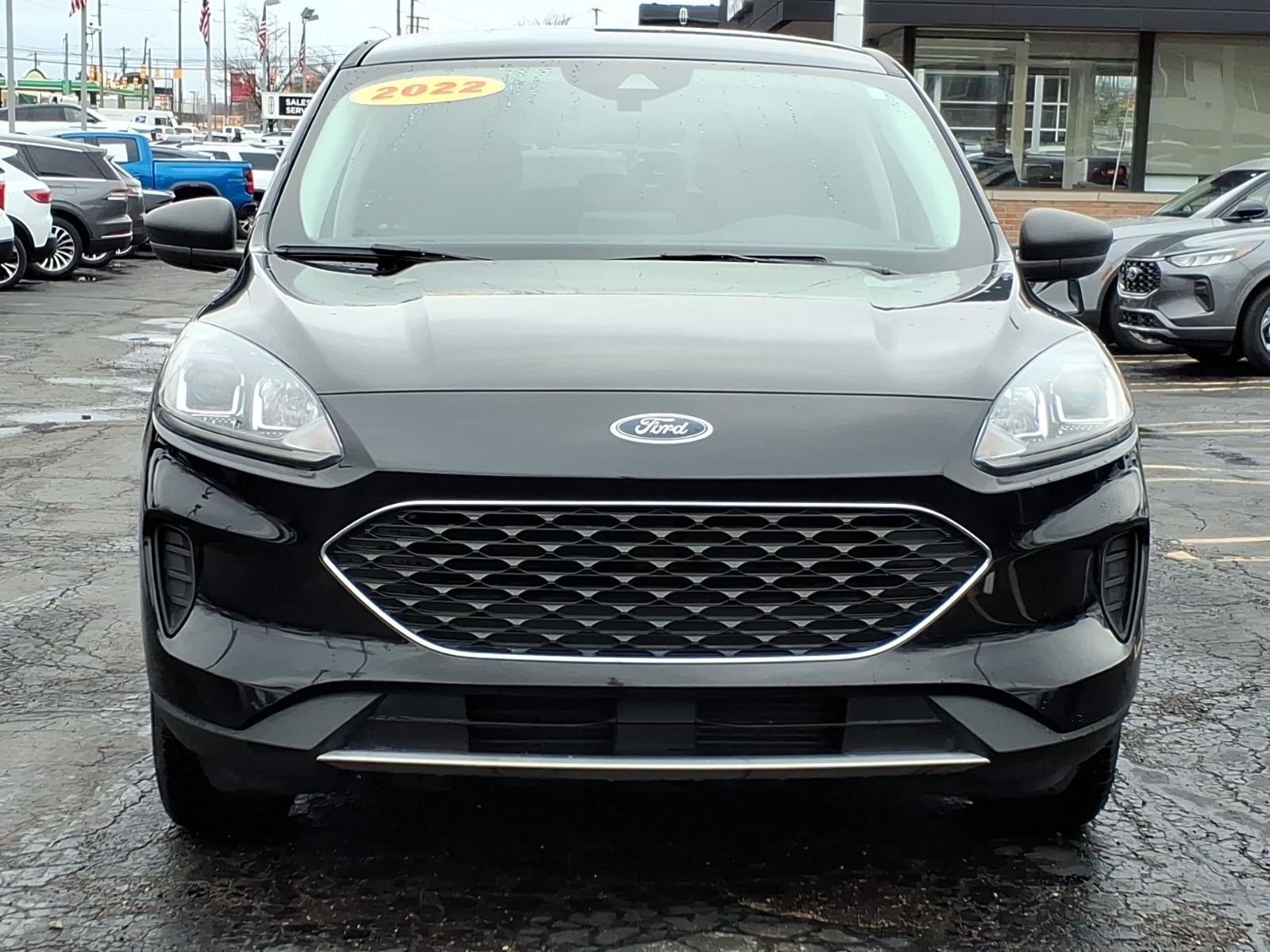 2022 Ford Escape SE