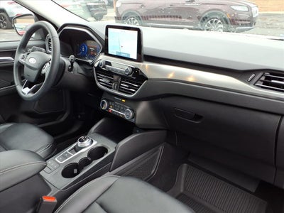 2022 Ford Escape Titanium