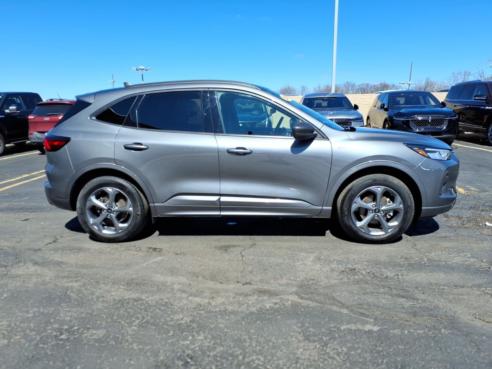 2024 Ford Escape ST-Line