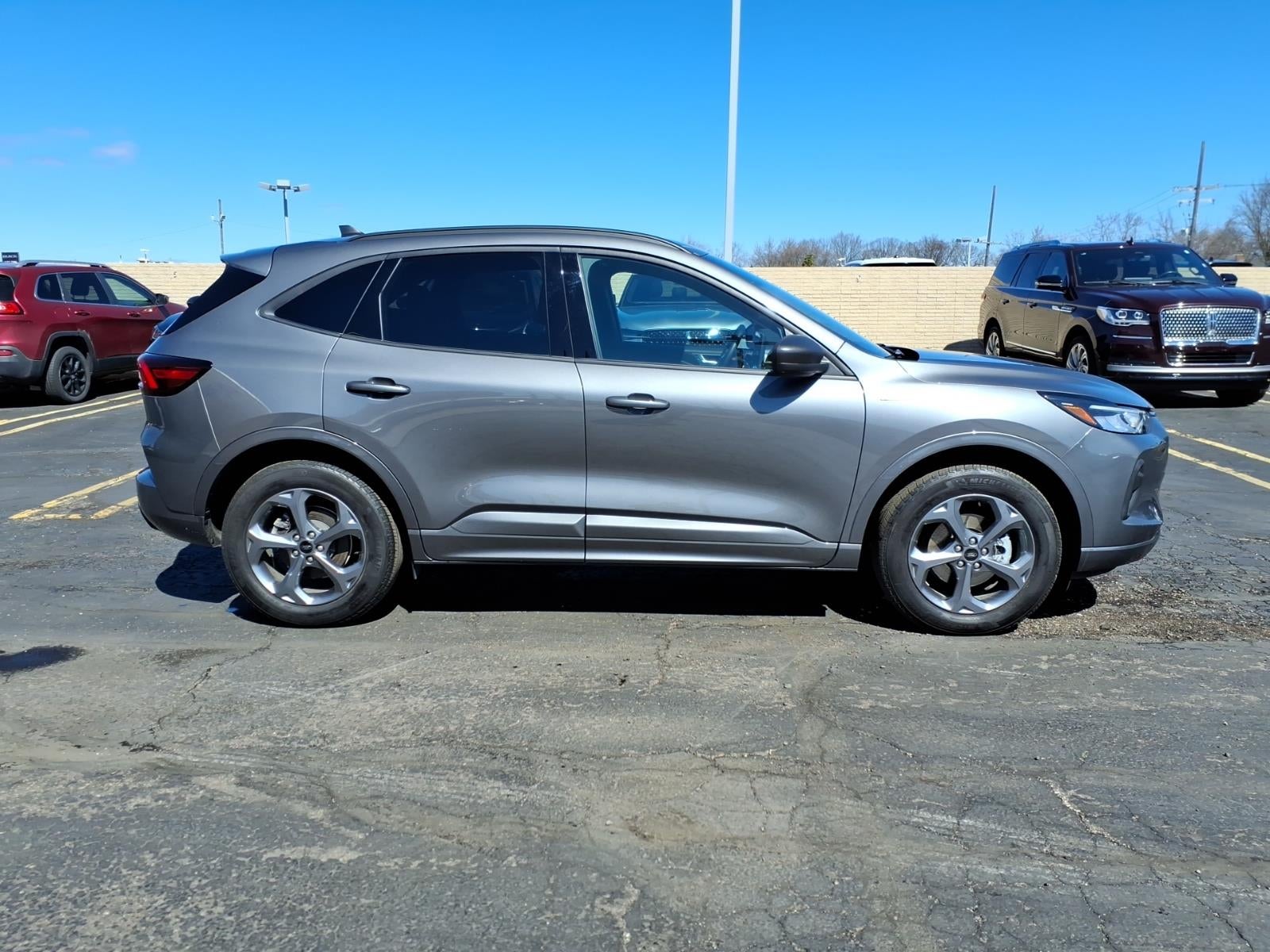 2024 Ford Escape ST-Line