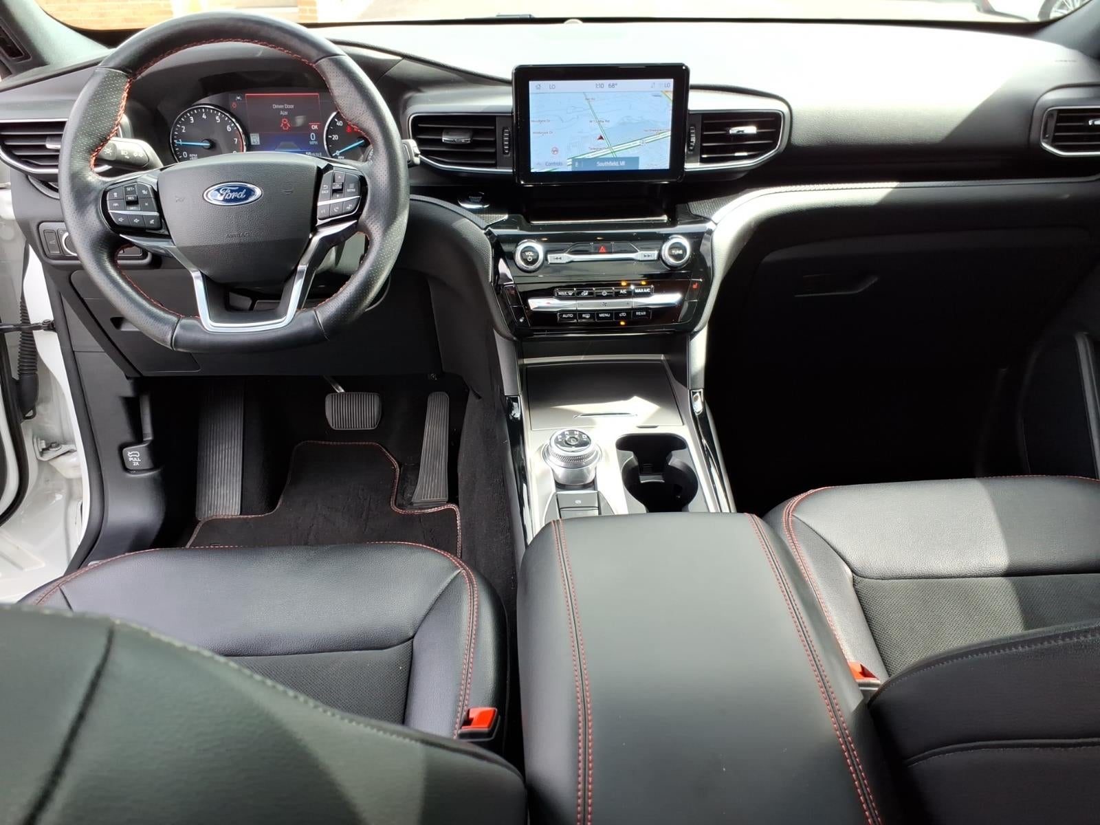 2023 Ford Explorer ST-Line