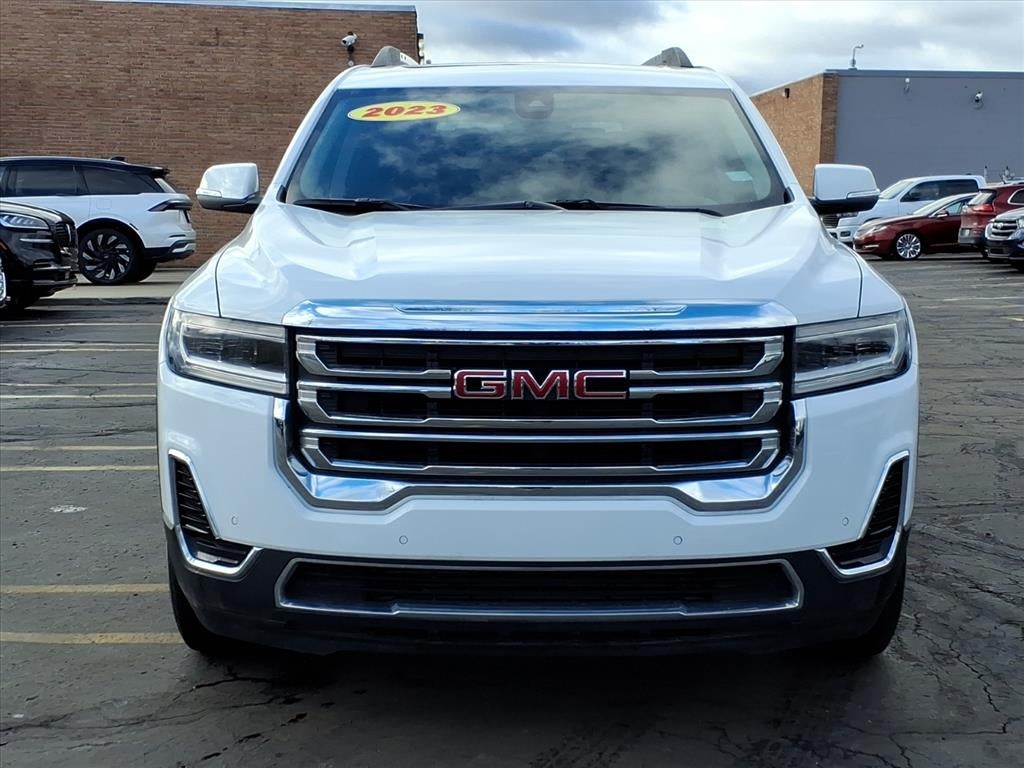 2023 GMC Acadia SLE