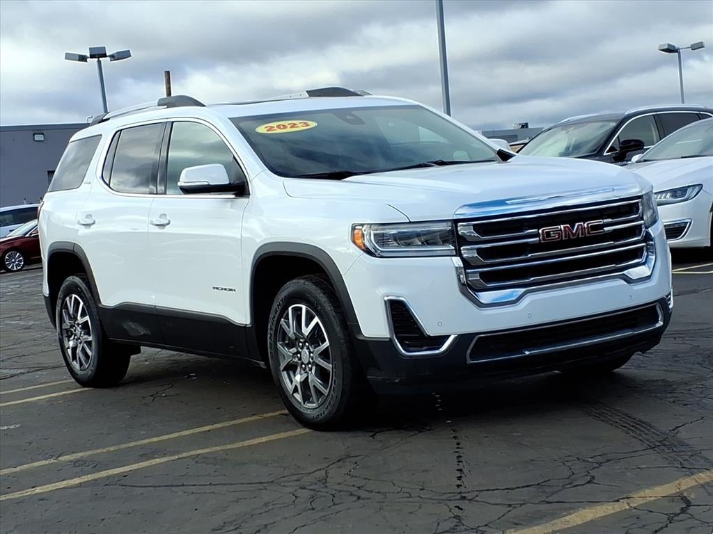 2023 GMC Acadia SLE