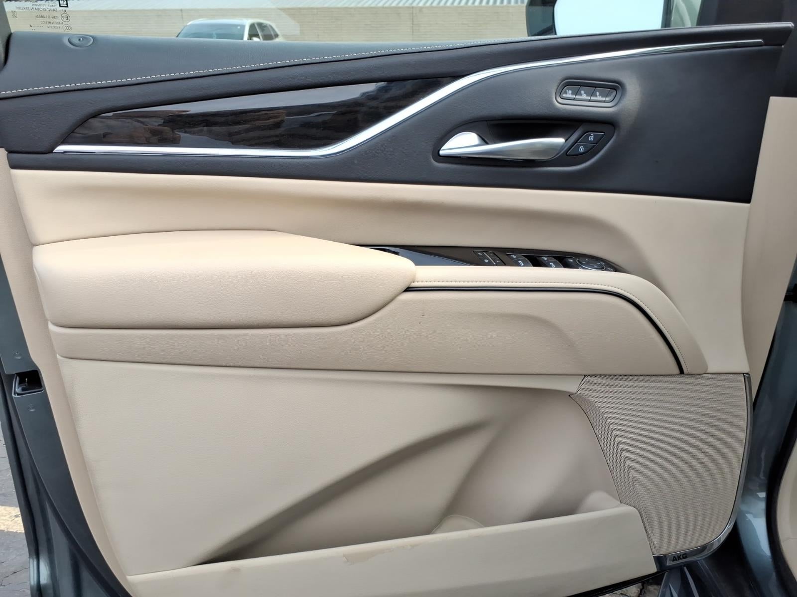 2024 Cadillac Escalade ESV Premium