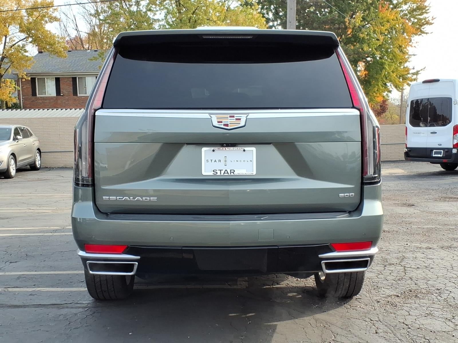 2024 Cadillac Escalade ESV Premium