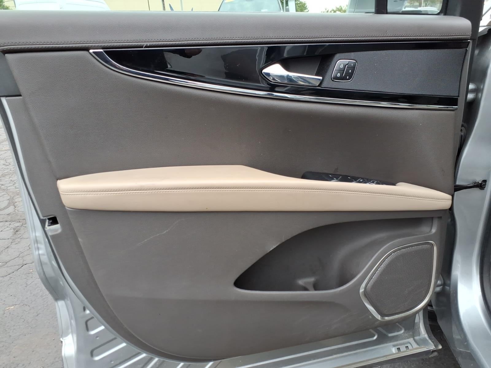 2023 Lincoln Nautilus Standard