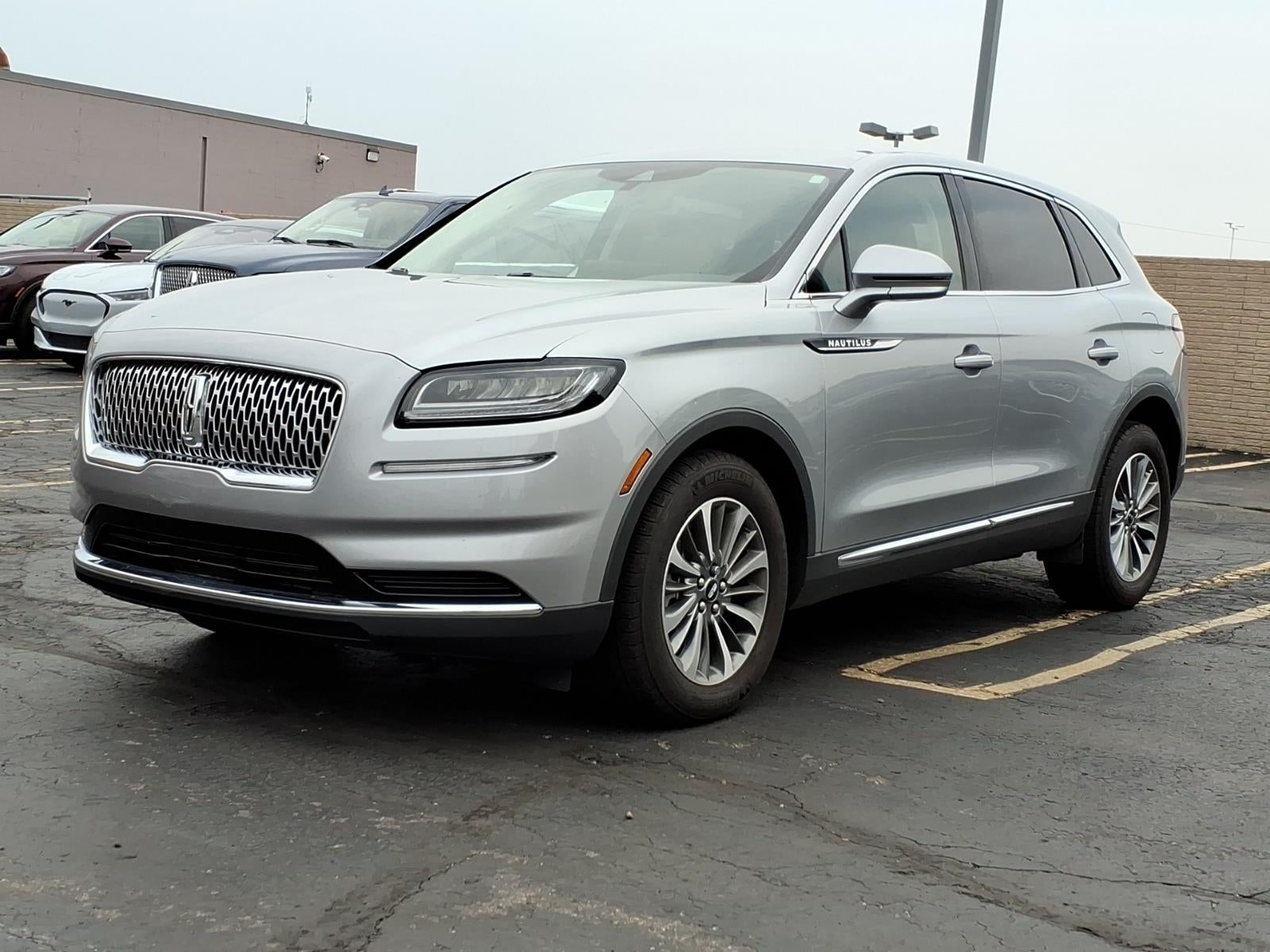 2023 Lincoln Nautilus Standard