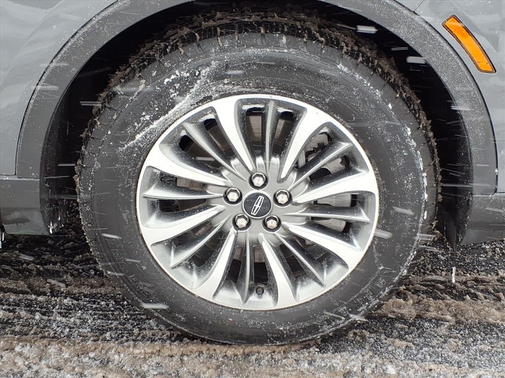 2023 Lincoln Nautilus Standard