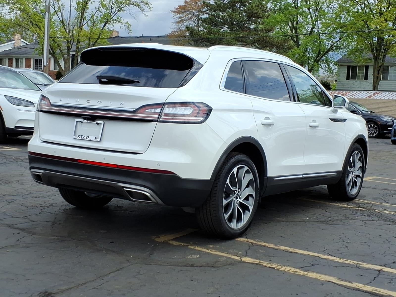 2022 Lincoln Nautilus Reserve