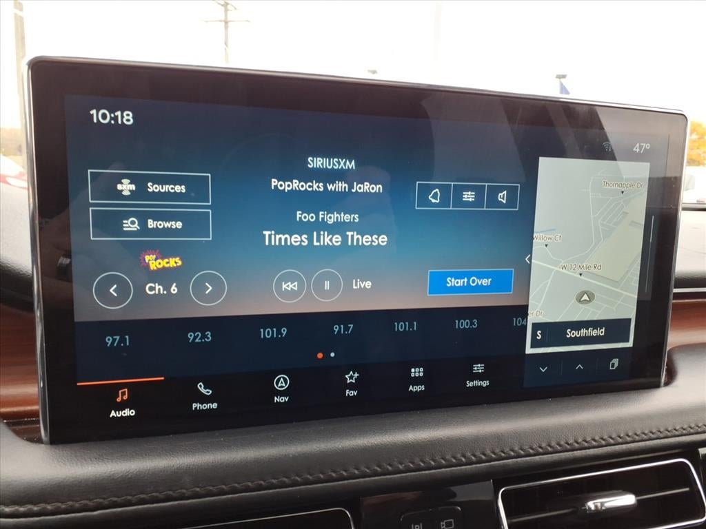 2022 Lincoln Nautilus Reserve