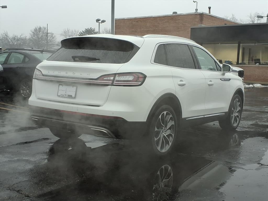 2022 Lincoln Nautilus Reserve