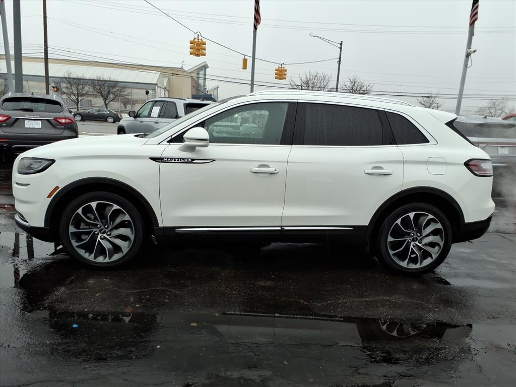 2022 Lincoln Nautilus Reserve