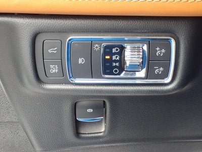 2022 Lincoln Nautilus Black Label