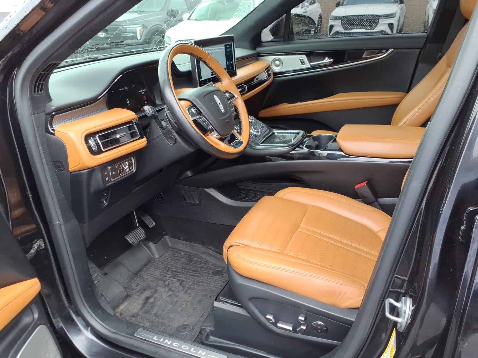 2022 Lincoln Nautilus Black Label