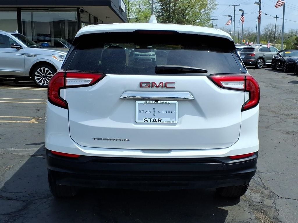 2024 GMC Terrain SLE