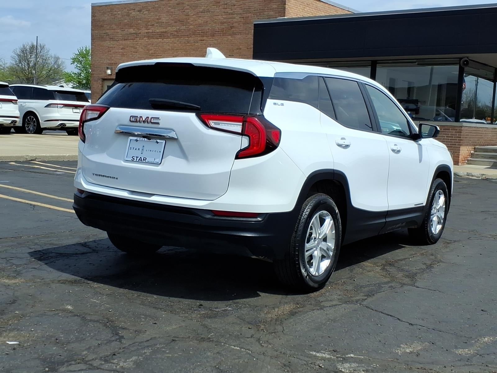 2024 GMC Terrain SLE
