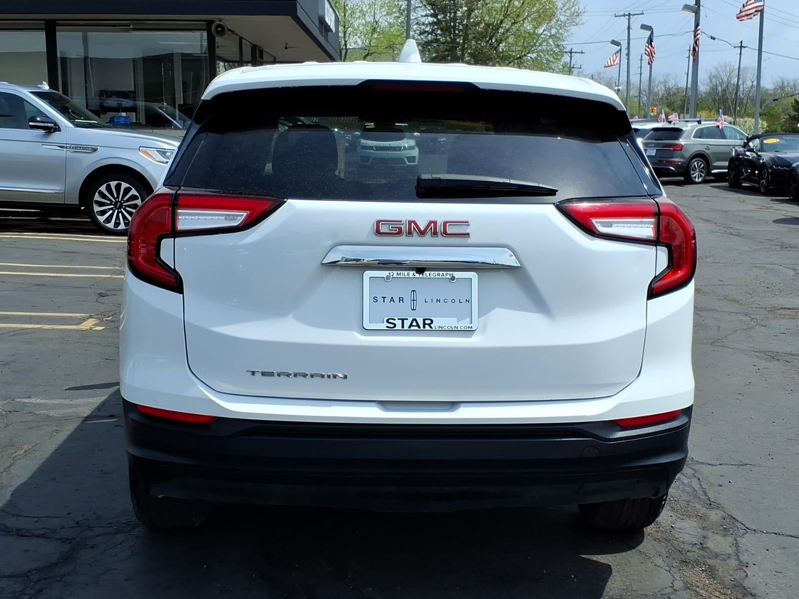 2024 GMC Terrain SLE