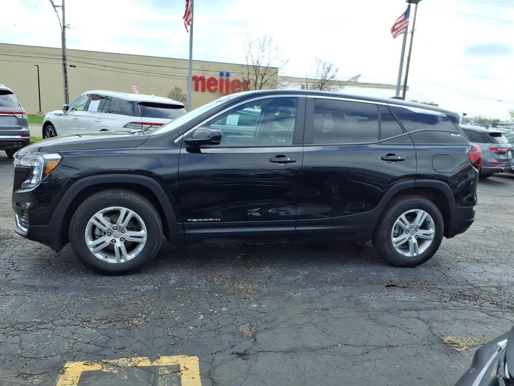 2024 GMC Terrain SLE