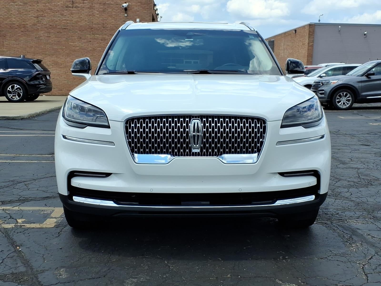 2024 Lincoln Aviator Premiere