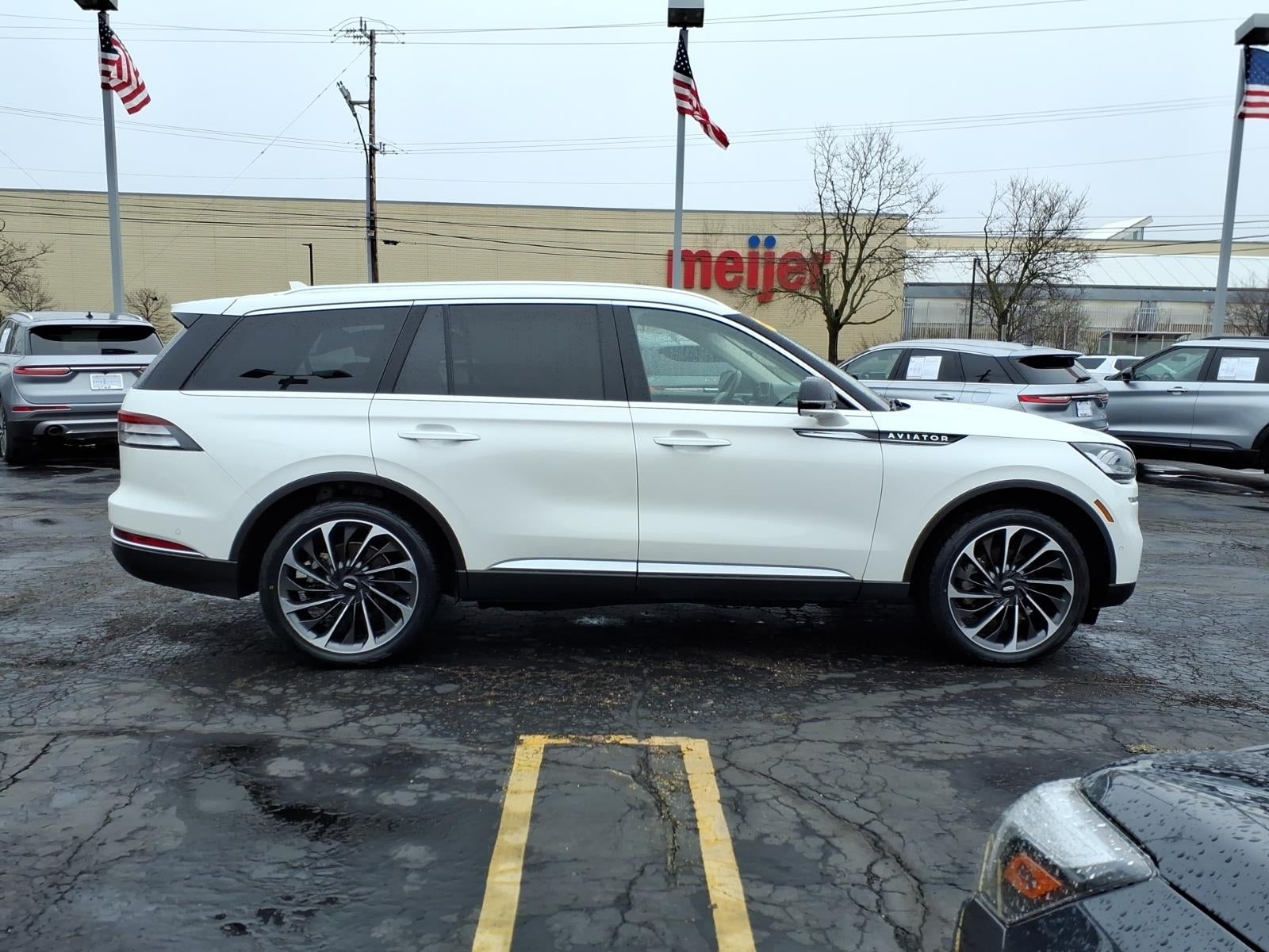 2023 Lincoln Aviator Reserve
