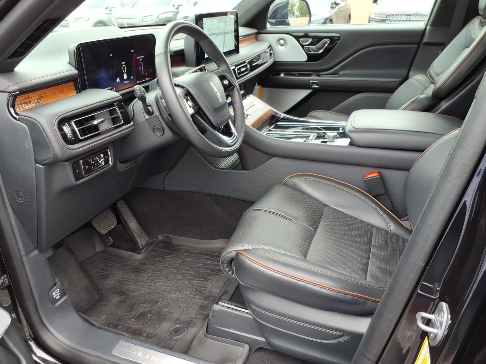 2025 Lincoln Aviator Black Label Premium