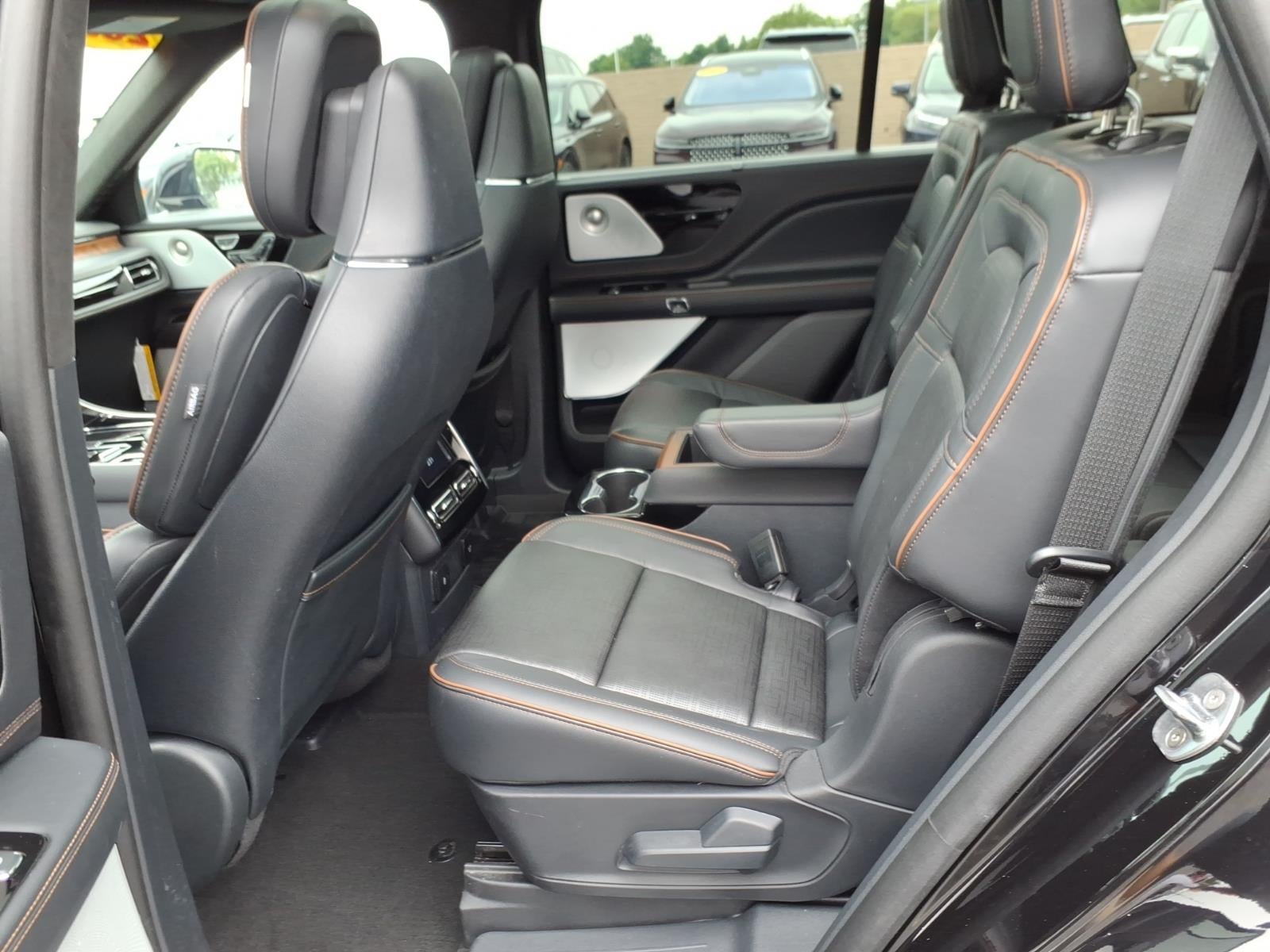 2025 Lincoln Aviator Black Label Premium