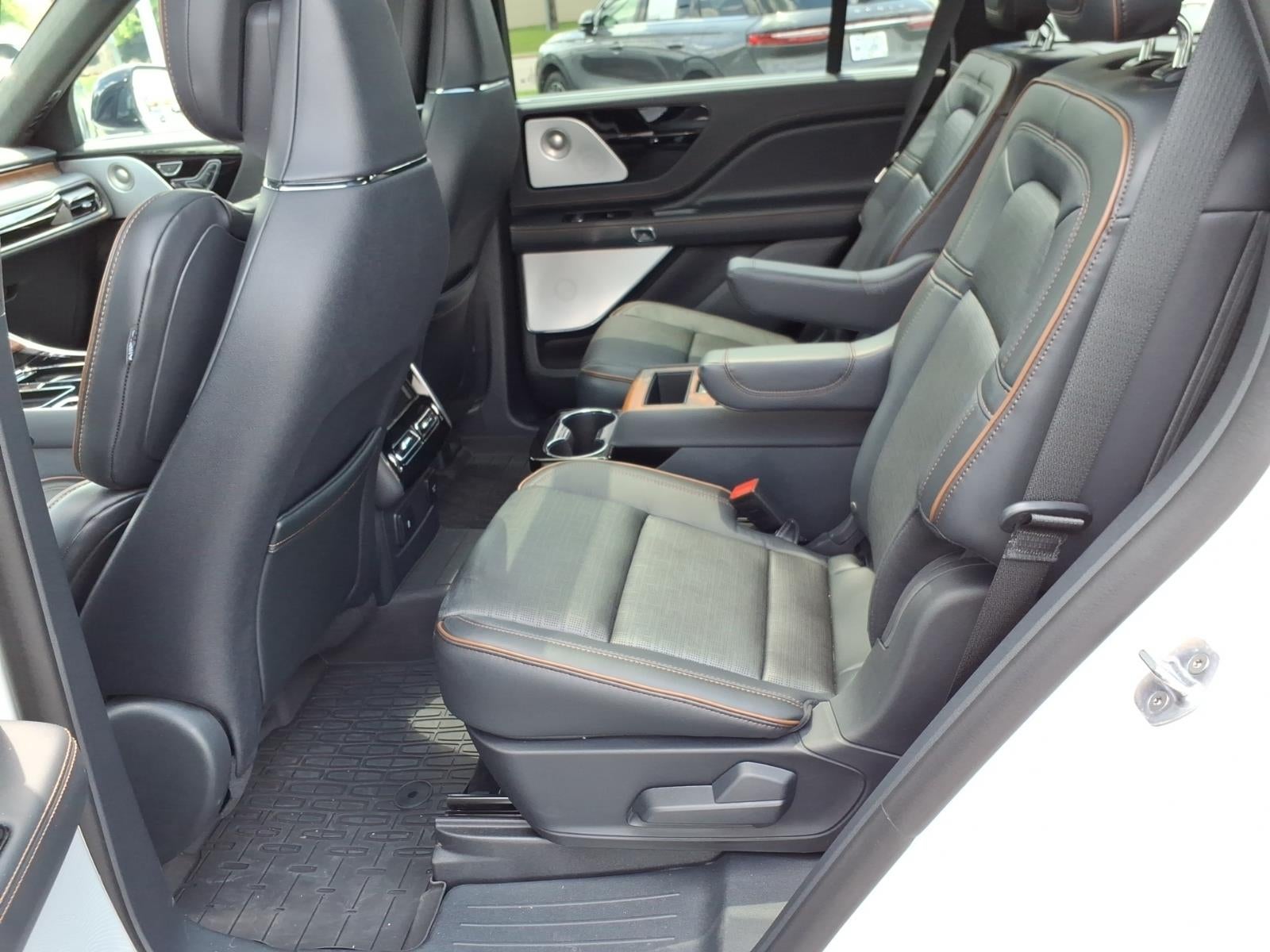 2025 Lincoln Aviator Black Label