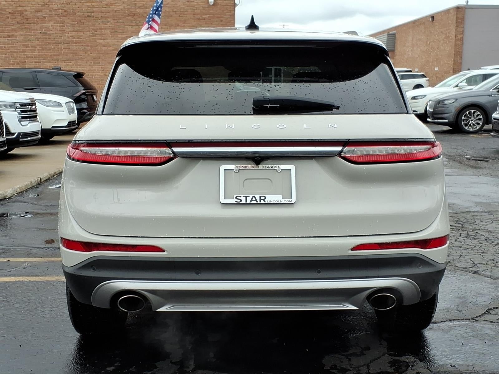 2022 Lincoln Corsair Standard