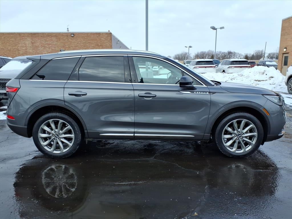 2022 Lincoln Corsair Standard