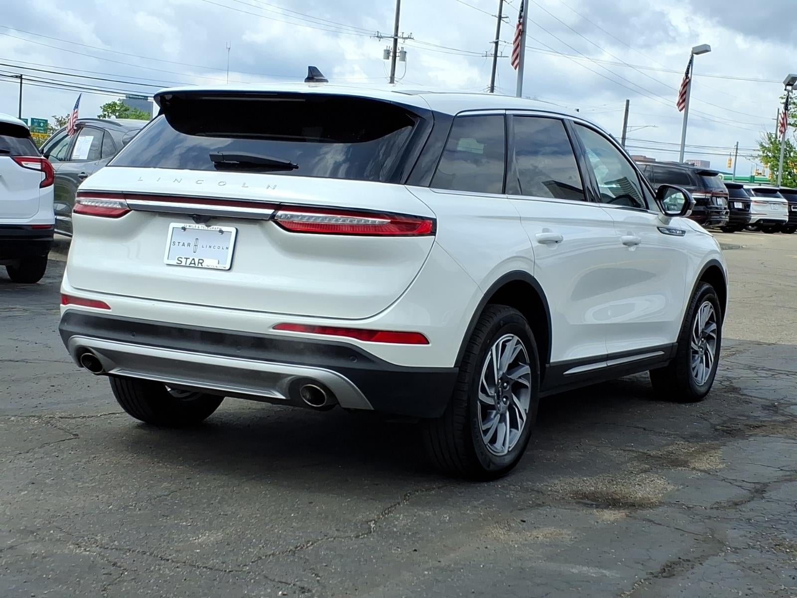 2023 Lincoln Corsair Standard