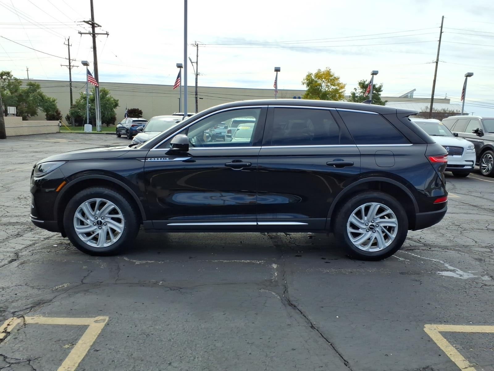2023 Lincoln Corsair Standard