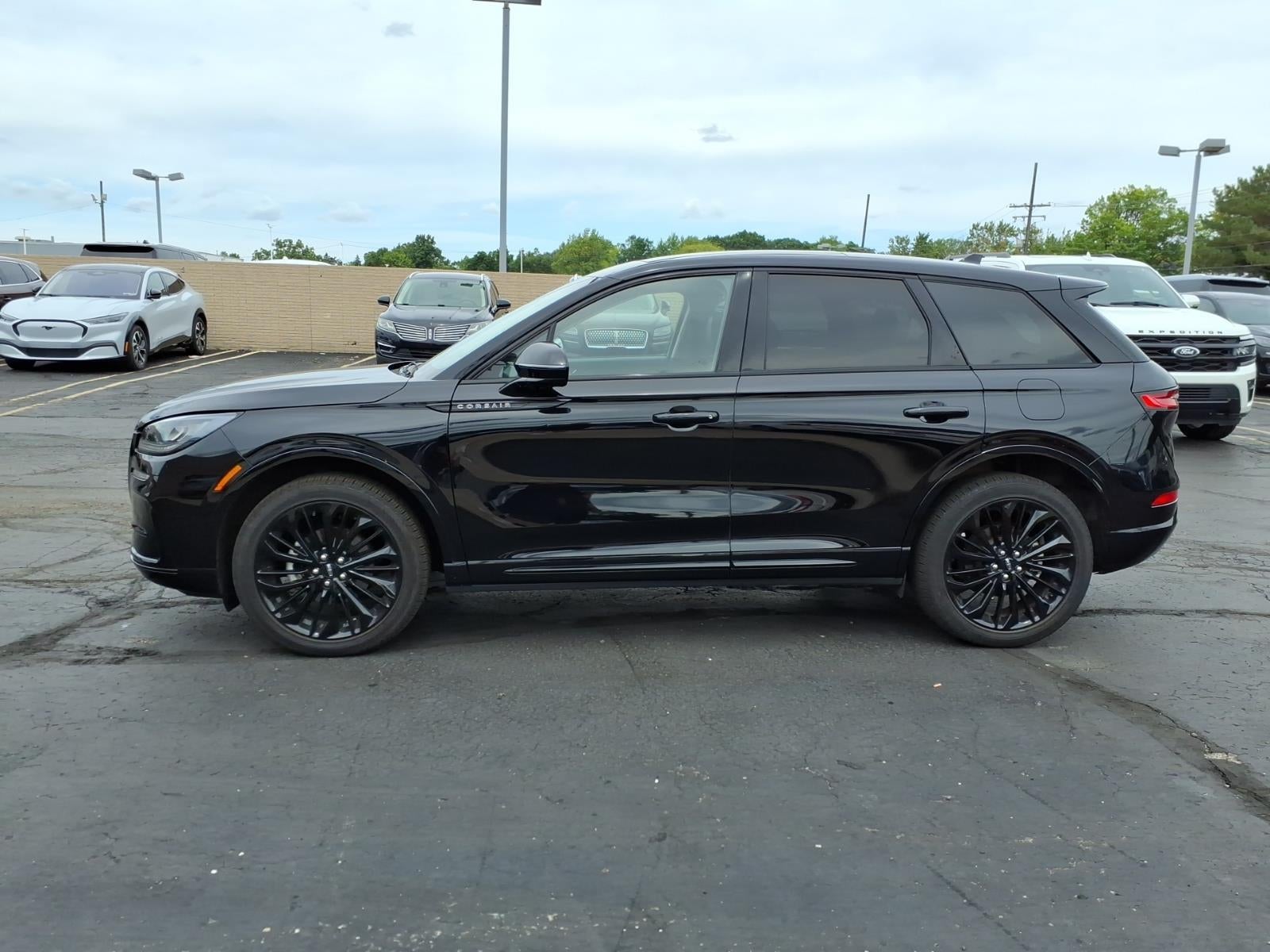 2023 Lincoln Corsair Standard