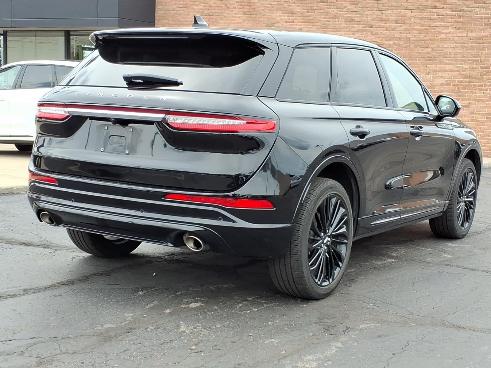 2023 Lincoln Corsair Standard